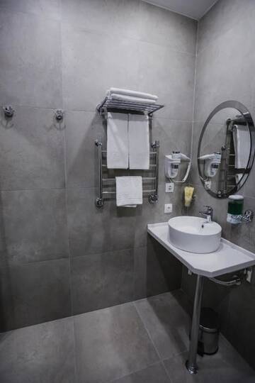Фото номера Двухместный номер с 1 кроватью Отель Sleepers Avia Hotel DME г. Домодедово 11